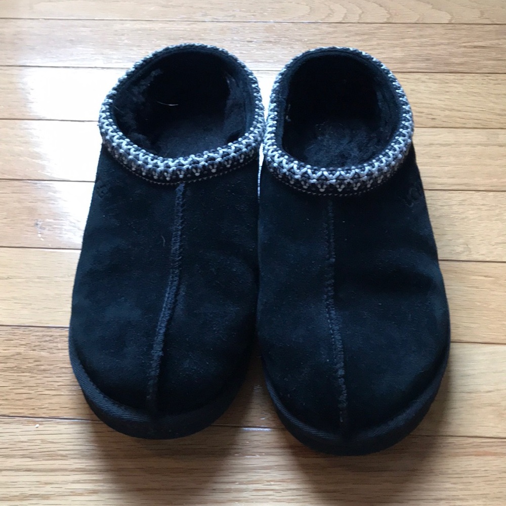 Black UGG Tasman Slippers